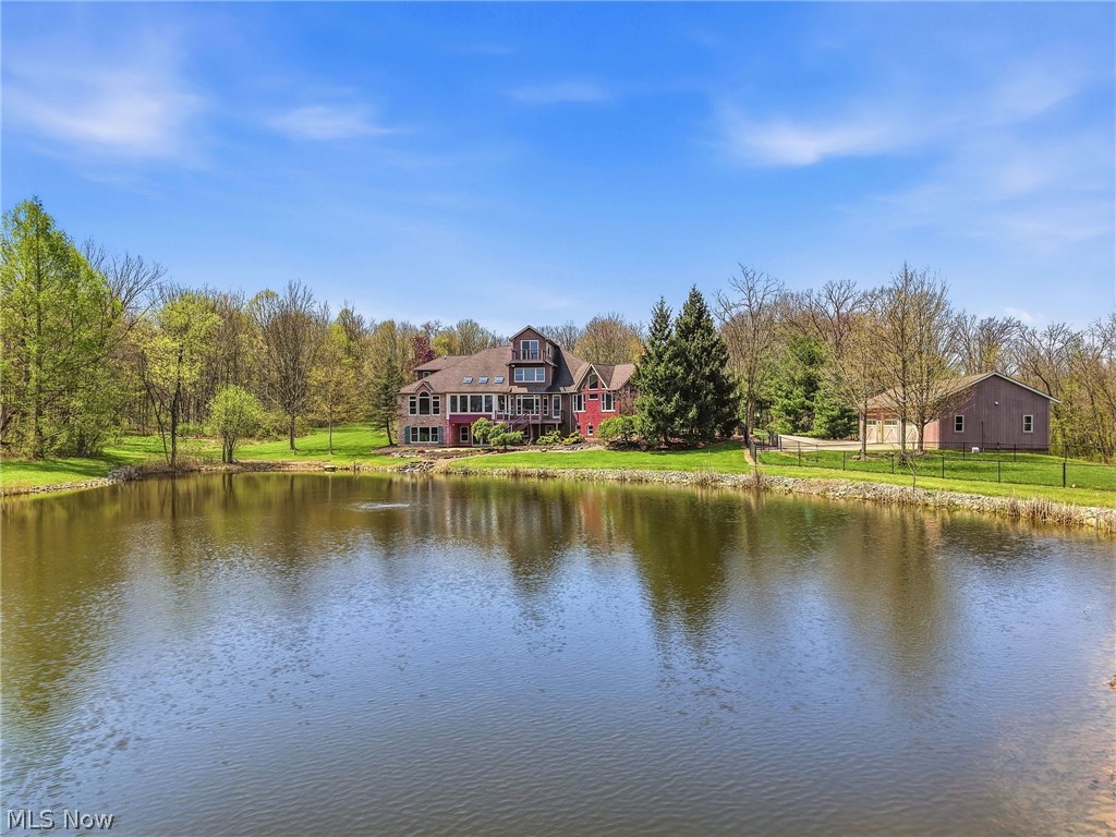 1803 Whisper Bluff Trail, Hinckley, OH