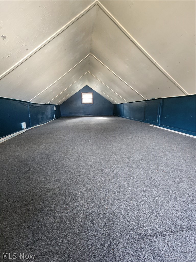 513 Rothrock Avenue, Akron, OH - Photo 6