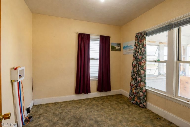 1318 36th Street, Parkersburg, WV - Photo 6