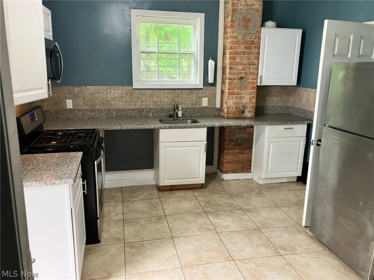 3706 57th Street, Cleveland, OH - Photo 6