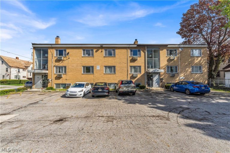 1415 Wyandotte Avenue #105, Lakewood, OH, 44107