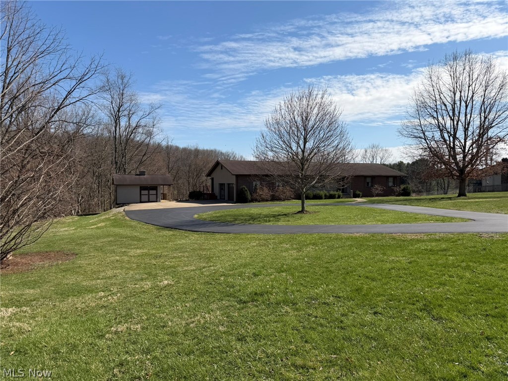 8258 Elyria Road, Shreve, OH