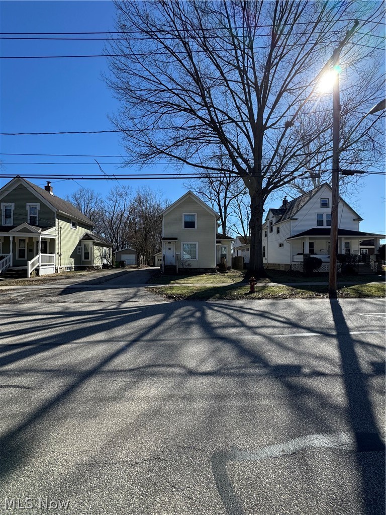 194 Bridge Street, Berea, OH - Photo 3