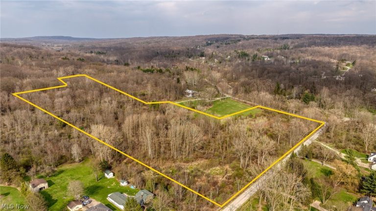 V/L Dewey Road, Kirtland, OH, 44094