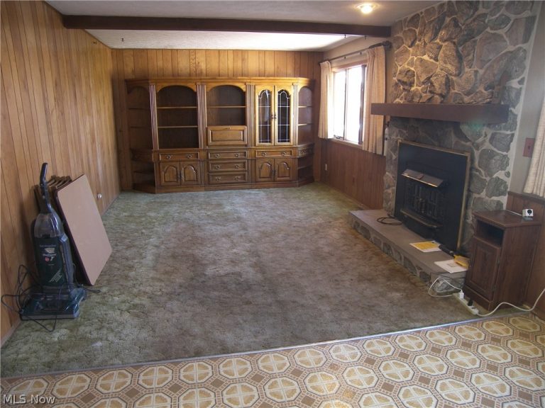 20871 Trebec Boulevard, Euclid, OH - Photo 5