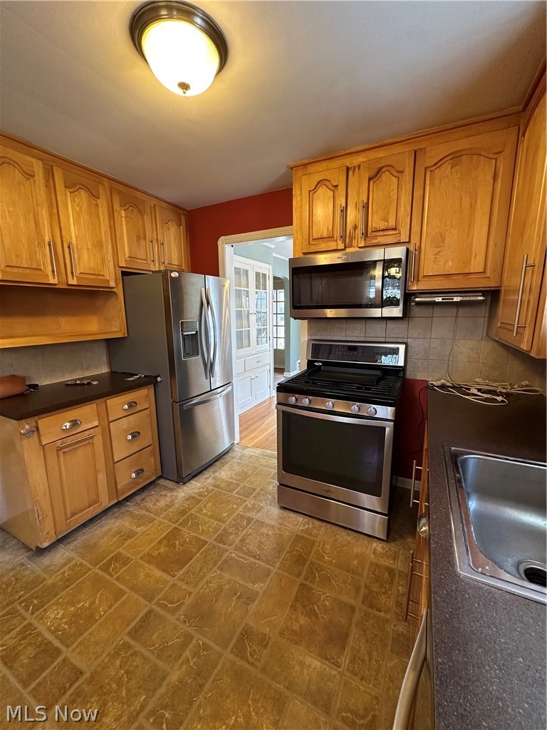 1579 Laclede Road, South Euclid, OH - Photo 8