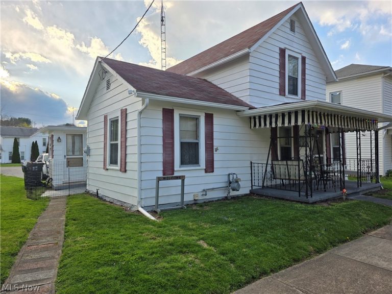342 Bridge Street, Newcomerstown, OH - Photo 3