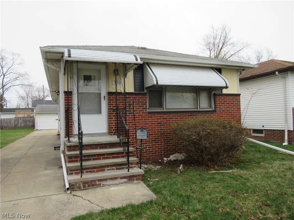 330 Paul Street, Bedford, OH