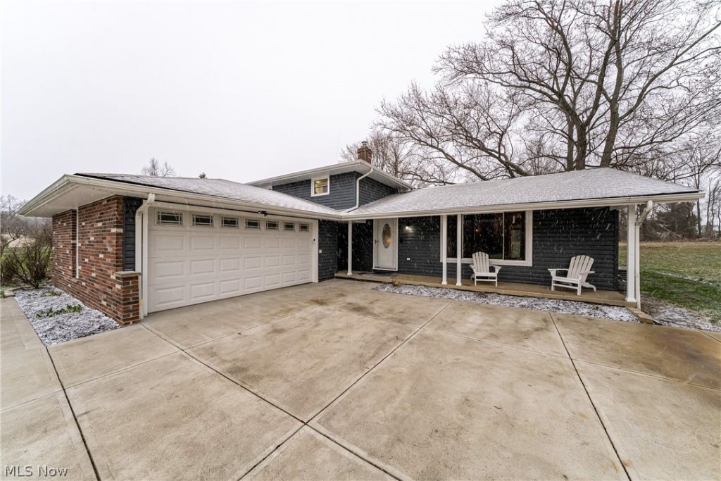 7791 Ridge Road, Parma, OH