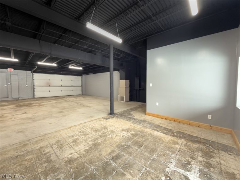 137 Federal Avenue, Massillon, OH - Photo 6