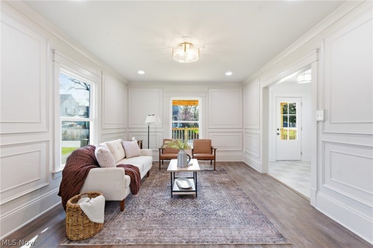 218 Huntington Street, Medina, OH - Photo 6