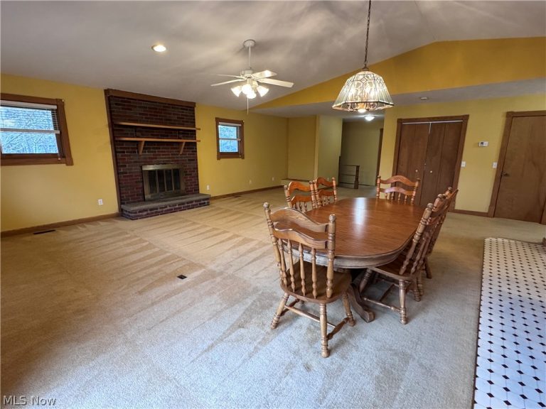 12942 Ravenna Road, Chardon, OH - Photo 8