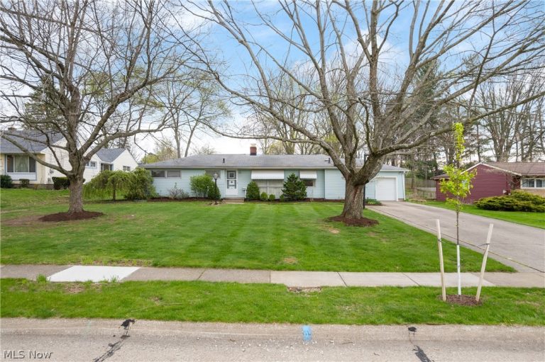 253 Maylawn Avenue, Wadsworth, OH - Photo 3