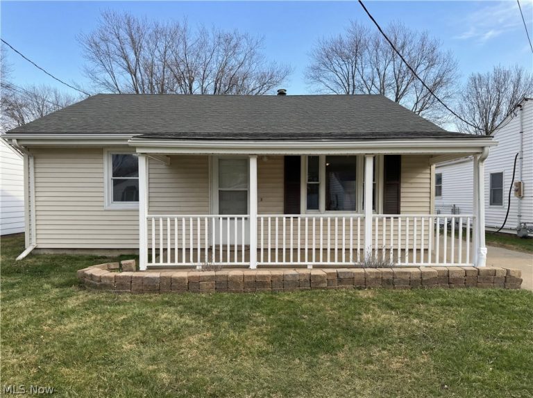 409 Wesley Avenue, Elyria, OH, 44035