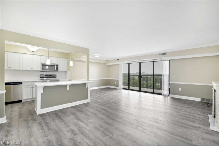 12550 Lake Avenue #1410, Lakewood, OH - Photo 5