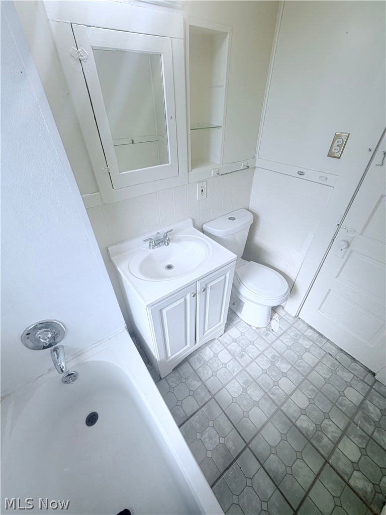 3395 100th Street #UP, Cleveland, OH - Photo 6