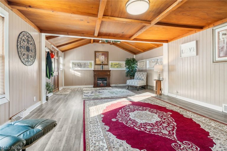 368 Jarvis Road, Akron, OH - Photo 6