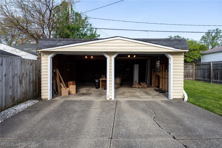 4076 49 Street, Cleveland, OH - Photo 8