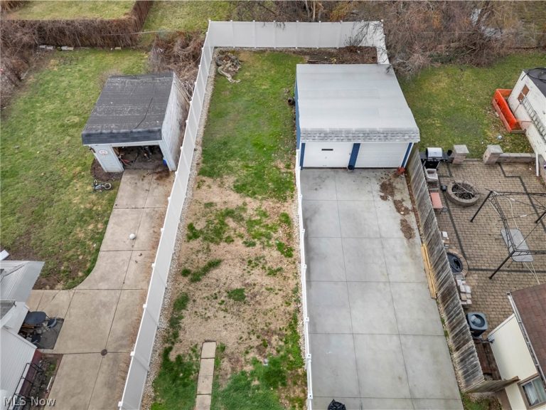 4909 Burger Avenue, Cleveland, OH - Photo 4