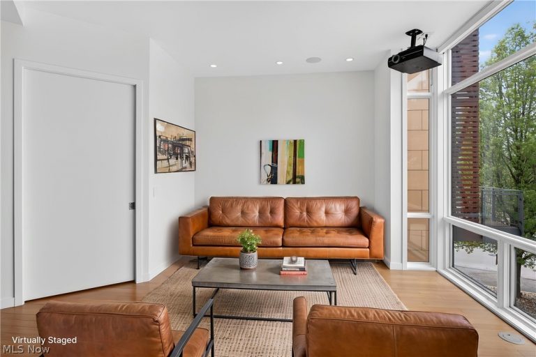 1840 Coltman Road, Cleveland, OH - Photo 4