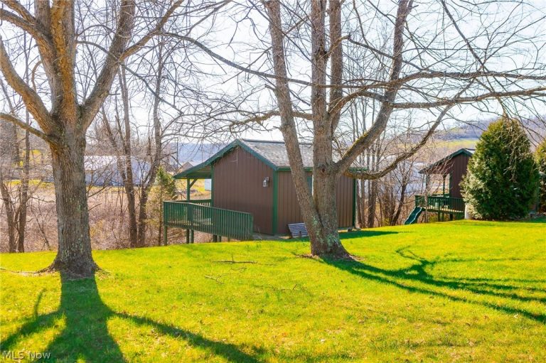 37850 Cadiz Dennison Road, Cadiz, OH - Photo 6