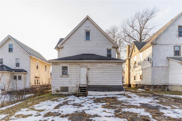 827 Michigan Avenue, Youngstown, OH - Photo 6