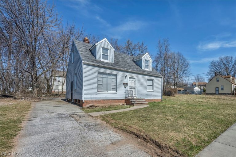 9901 Marah Avenue, Cleveland, OH - Photo 4