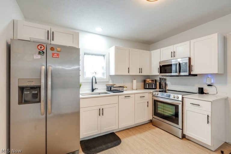 76 16th Street, Barberton, OH - Photo 5