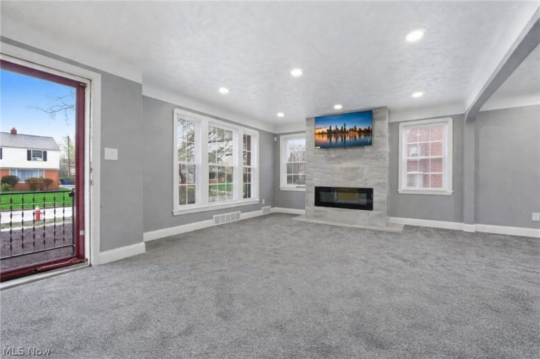 3153 Becket Road, Cleveland, OH - Photo 6