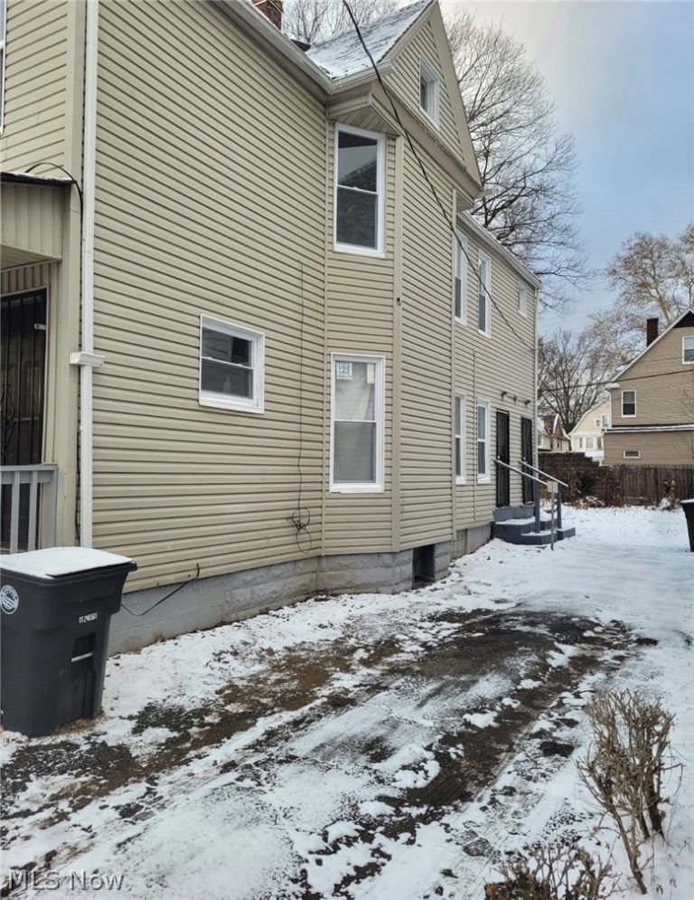 10117 hampden, Cleveland, OH - Photo 2