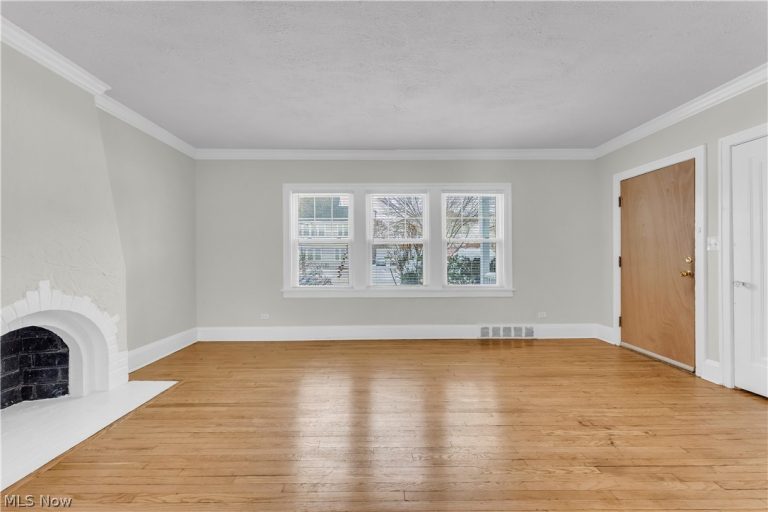 3318 Milverton Road #1/DN, Shaker Heights, OH - Photo 2