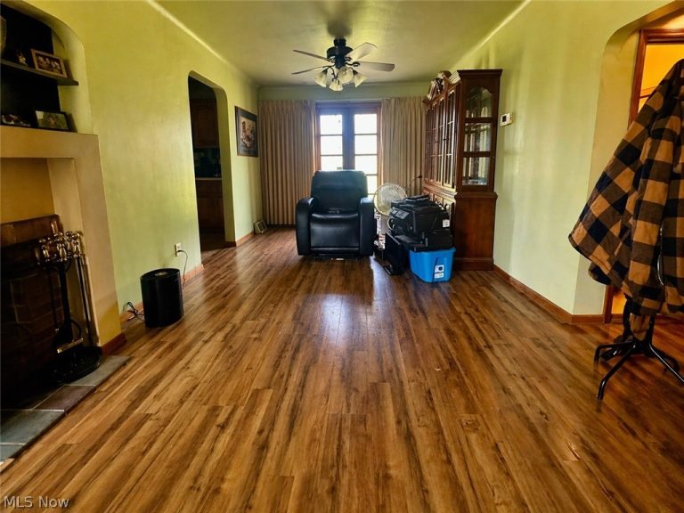 3262 Royalton Road, North Royalton, OH - Photo 4