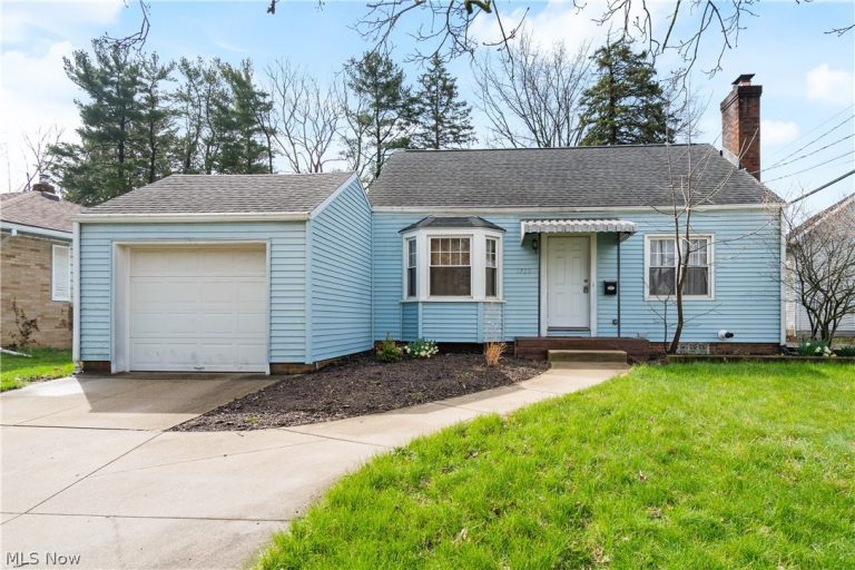 1722 39th Street, Canton, OH - Photo 4