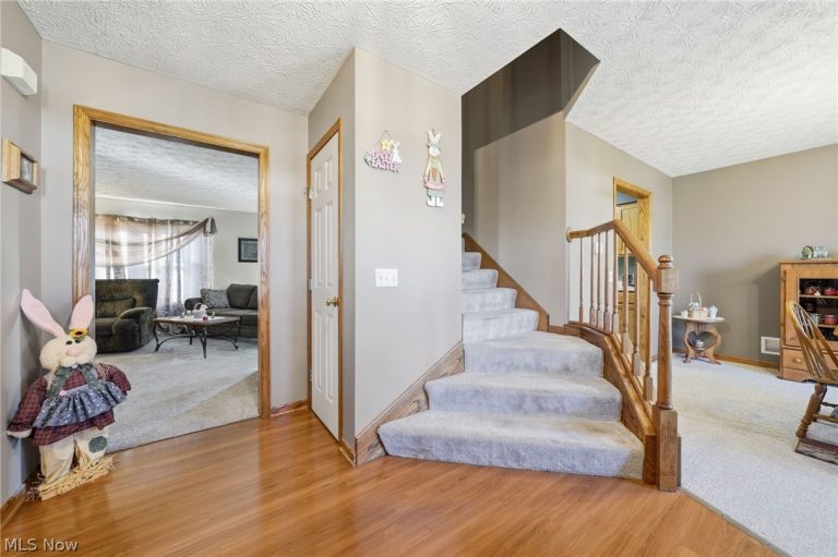 8294 Turquoise Avenue, Canton, OH - Photo 8