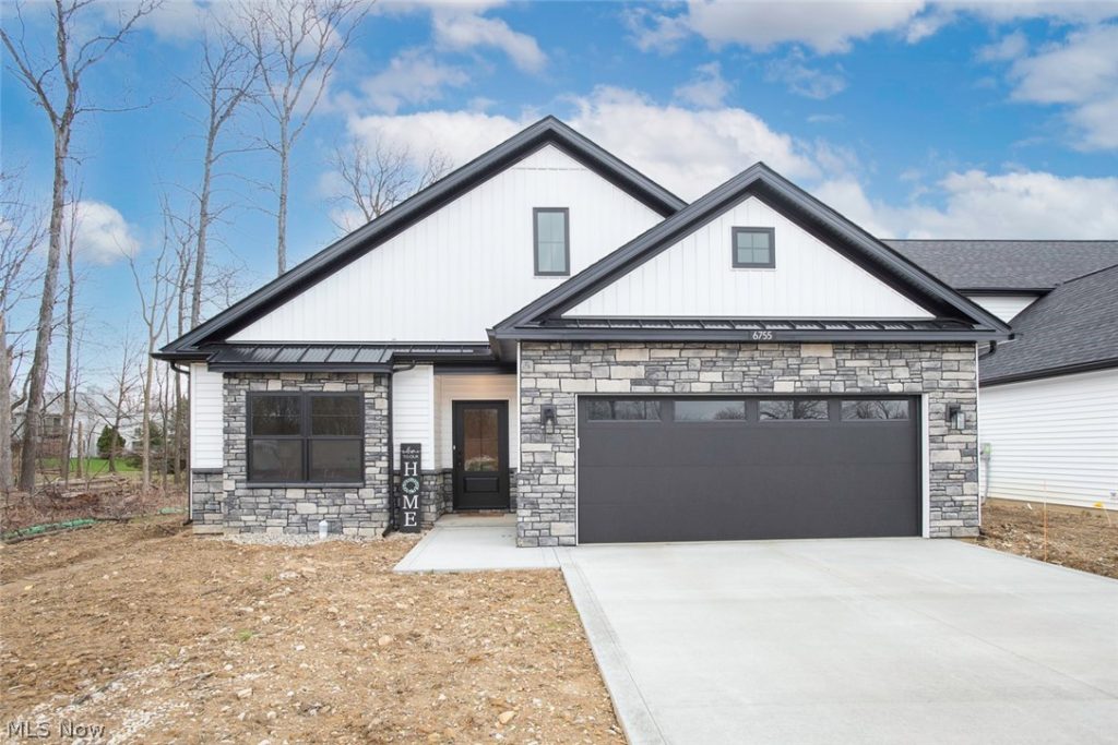 6755 Benedict Drive, Middleburg Heights, OH
