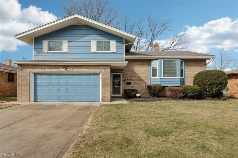 5512 Carol Jean Boulevard, Garfield Heights, OH, 44125