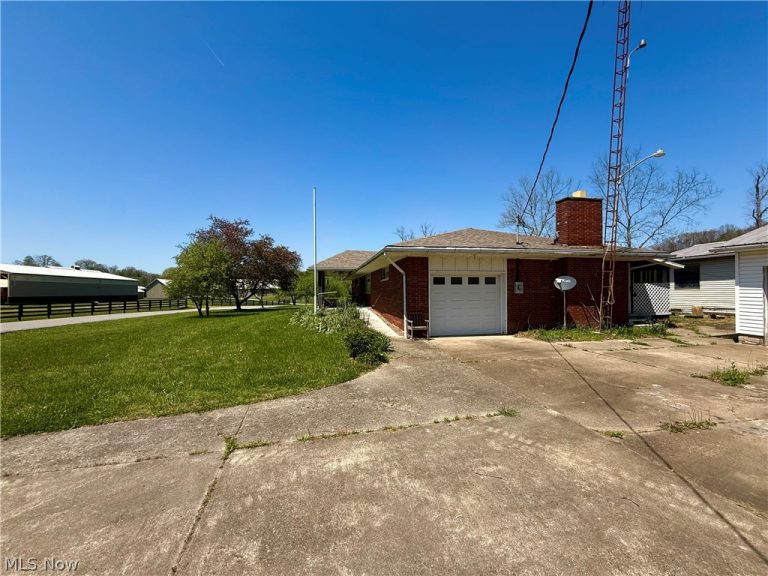 4667 Arvilla Road, Friendly, WV - Photo 2