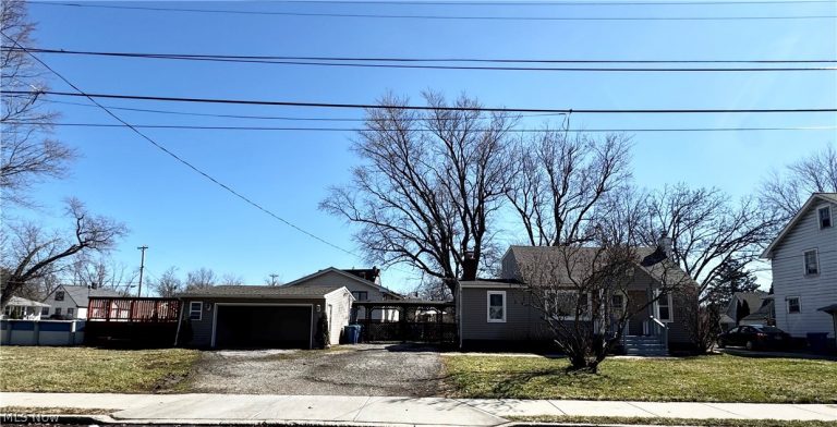 1088 Skinner Avenue, Painesville, OH - Photo 2