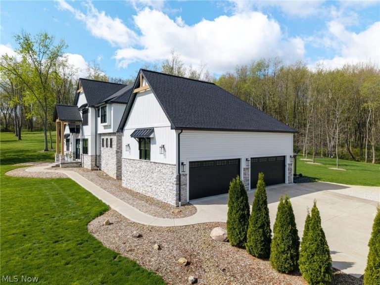 1370 Fixler Road, Wadsworth, OH - Photo 3