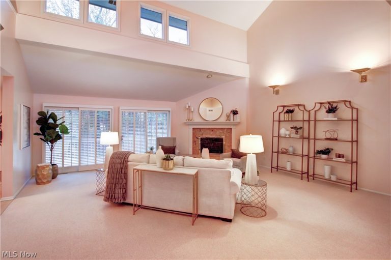 2 Haverhill Court, Beachwood, OH - Photo 2