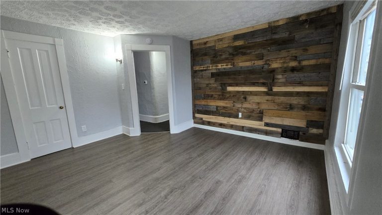 1412 Woodland Avenue, Canton, OH - Photo 5