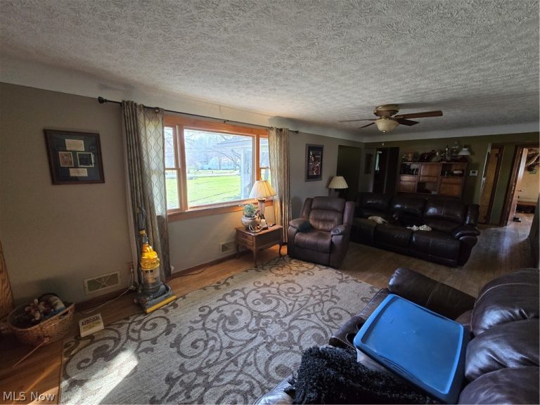 3448 Akins Road, North Royalton, OH - Photo 3