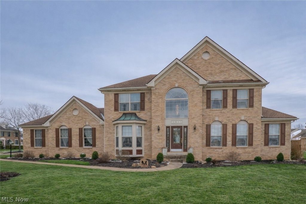 4514 Plain Center Avenue, Canton, OH