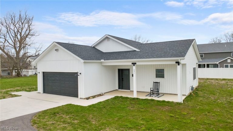 231 Lake Avenue, Ashtabula, OH, 44004