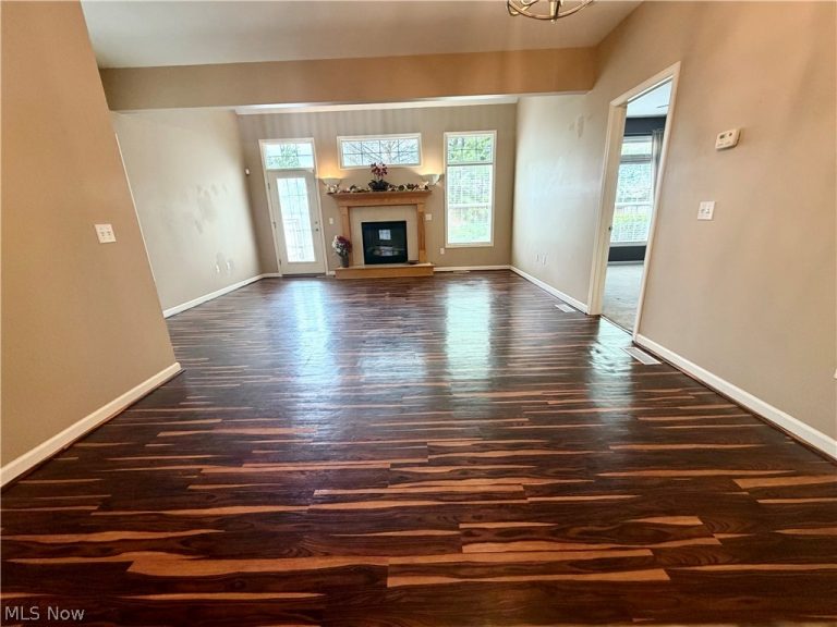 10945 Rocky Ledge Lane, Painesville, OH - Photo 8