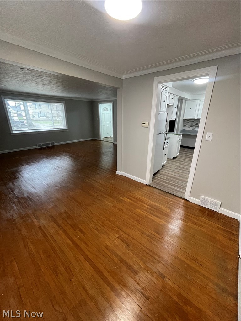1663 Lyndhurst, Lyndhurst, OH - Photo 8