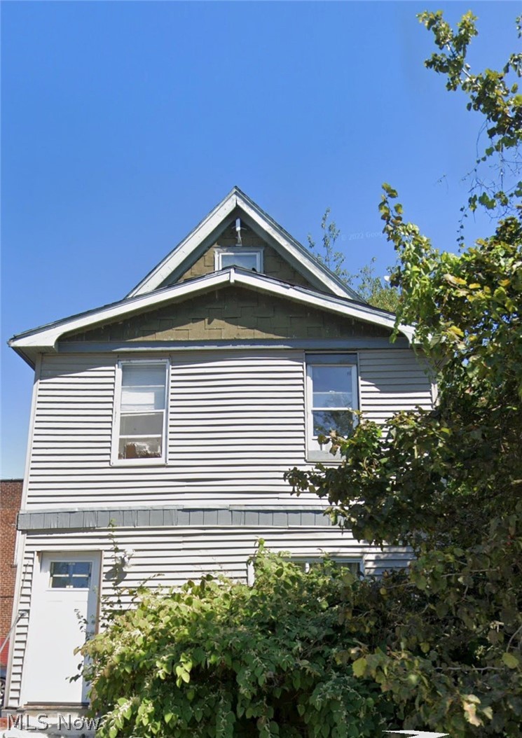2621 111th Street, Cleveland, OH, 44104
