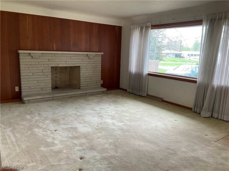 4257 Claridge Drive, Youngstown, OH - Photo 2