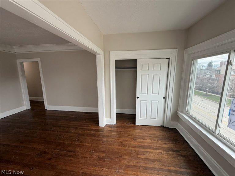 3186 Euclid Heights Boulevard #4, Cleveland Heights, OH - Photo 6