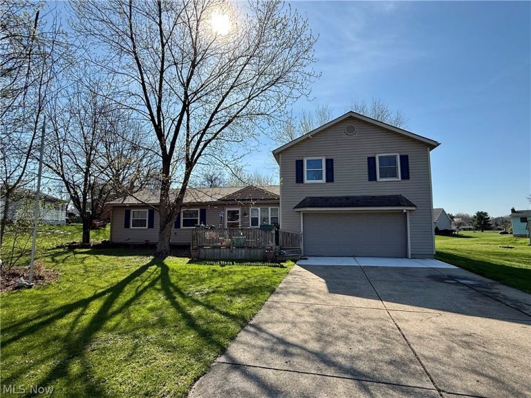 5000 Mildred Circle, Navarre, OH - Photo 2
